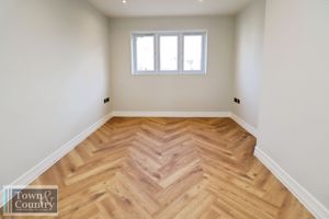 Photo 16- click for photo gallery